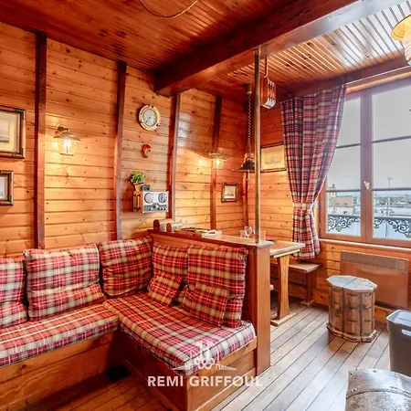 Le Carre - On The Port Of - Incredible View 2 P Apartment